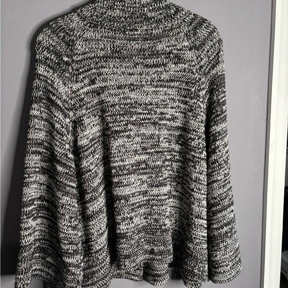 Rafaella Black and White Marled Sweater Large Front Snaps & High Neck Size 3X - Picture 7 of 8